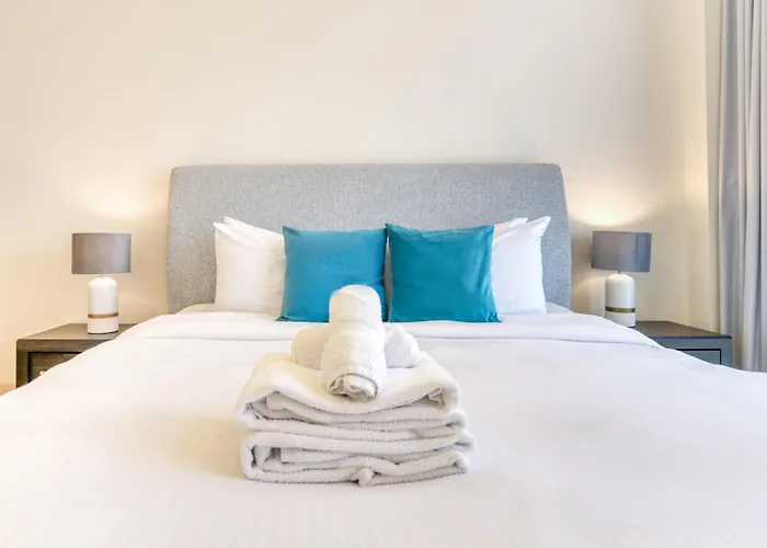 The 8, Palm Jumeirah - Mint Stay